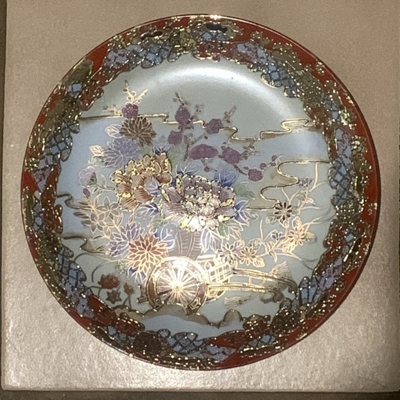 Vintage Beautiful Hand Painted Porcelain Imari Decorative Japenese Plate Gold - Picture 2 of 5